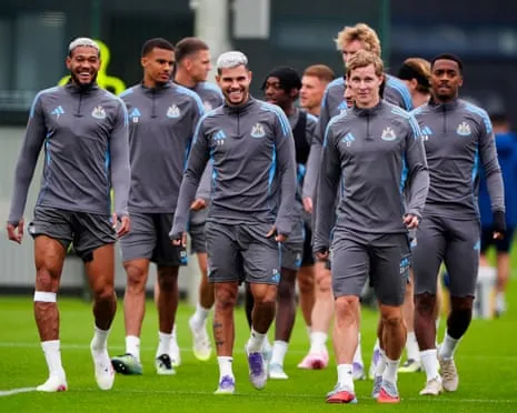 Newcastle's Manager Encourages Magpies to Show They're Serious Challengers When Facing Barcelona